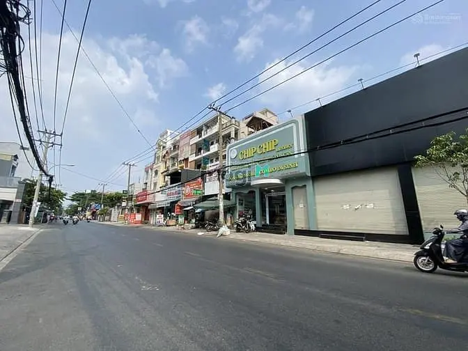 42 Tỷ - Mt Nguyễn Xí - 26X18M/ 388.2M2 - 2 Tầng - H6Tầng 150 Triệu