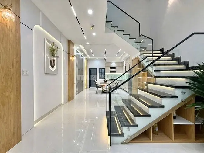 Nhà Giá Rẻ 1Tỷ650 Triệu Đường Hoàng Hoa Thám Phường 5 Bình Thạnh