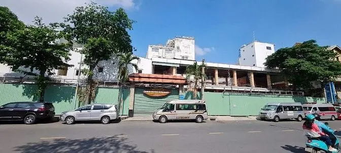 Cho Thuê Tòa Nhà Góc 3 Mặt Tiền Hoàng Việt, P.4, Q. Tân Bình Giá 600Tr