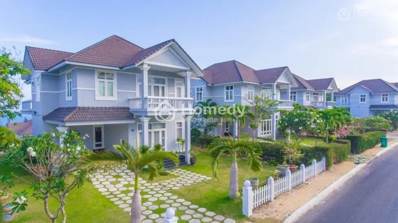 Bán Căn Sát Biển Mặt Tiền Biển 16X25M, Diện Tích 400M2, Nội Thất Cao Cấp, View Biển Trực Diện