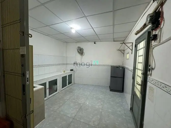 Phòng Đẹp Đủ Nội Thất, 1Pn Tách Bếp 35M2, Ngay Đh Văn Hiến Q.tân Phú