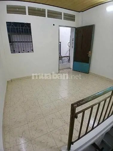 Chính Chủ Cho Thuê Nhà Trần Khánh Dư, Quận 1, Sạch Sẽ, Giá 6 Triệu