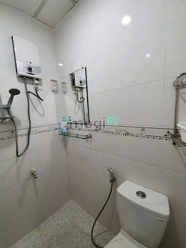 Chung Cư Hoa Sen, Lạc Long Quân,Q11: 68M2, 2P Ngủ, Nt, 8Tr/Th