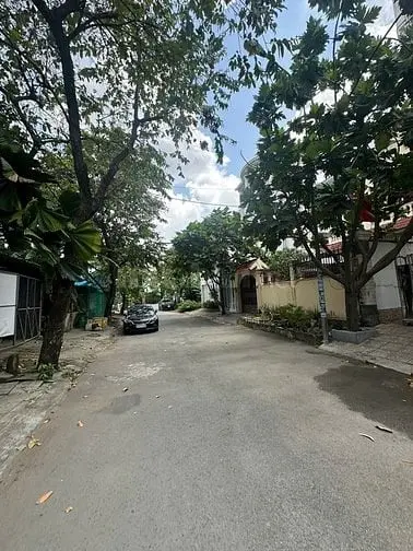 Bán Toà Nhà Văn Phòng 5 Tầng Mặt Phố Khu Bắc Rạch Chiếc , Q.9, 250M²,