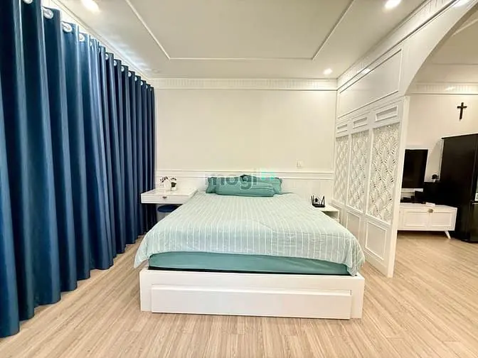 Cho Thuê Căn Hộ Sunrise Cityview Q7 Lh :