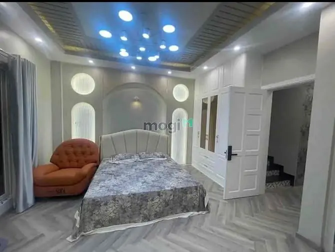 Bán Nhà Phố 3 Tầng – Mặt Tiền Quốc Lộ 1A – Tp. Tân An – Giá Chỉ 2Tỷ9 8