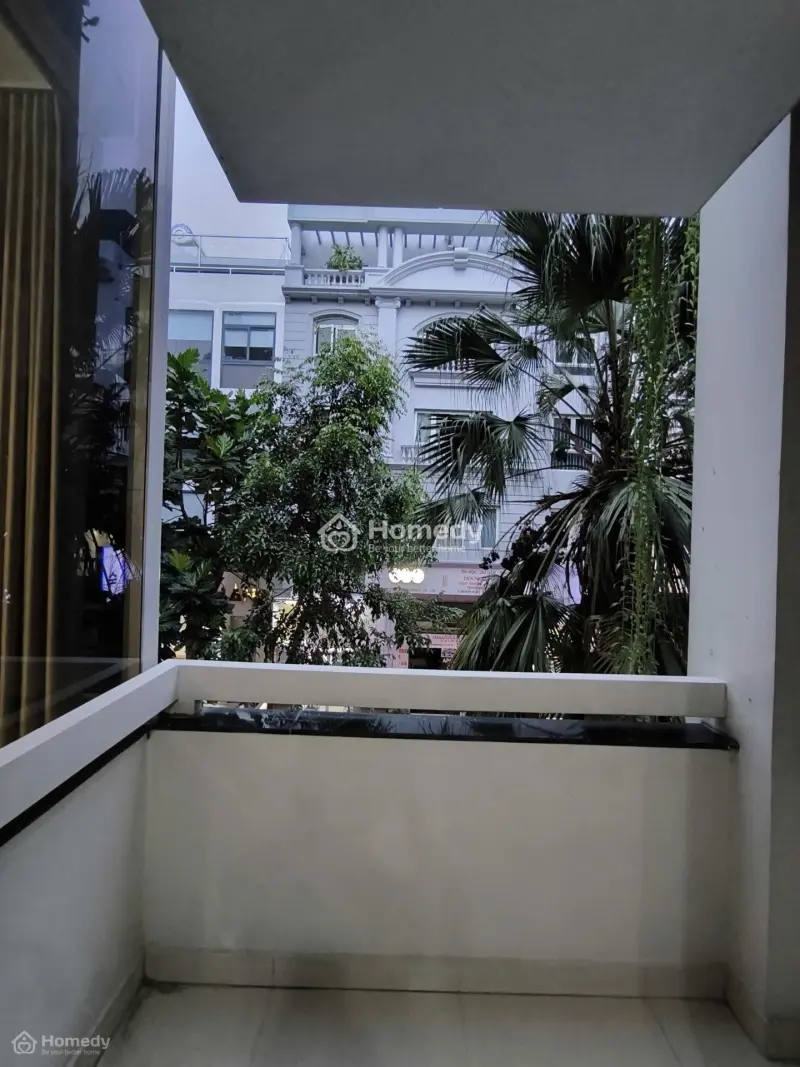Studio Fnt Cao Cấp Balcony View Đẹp Kế Bên Sky Garden