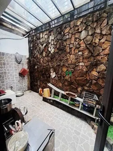Bán Nhà Phố Nguyễn Đình Hoàn, Oto Tránh, 2 Thoáng, 73M2 Giá 18,5 Tỷ