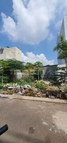 Bán 3 Lô Đất Khu Phân Lô Đường Xe Tải, Ngang 4M, Sổ Hồng Riêng 4.4 Tỷ