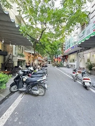 Bán Tòa Nhà 8 Tầng Thang Máy Phố Ngụy Như Kon Tum , 60M2 Giá 26,5 Tỷ