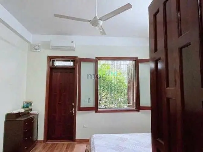 Cho Thuê Nhà Ngõ 25 Vũ Ngọc Phan 65M X4T Ô Tô Đỗ Của