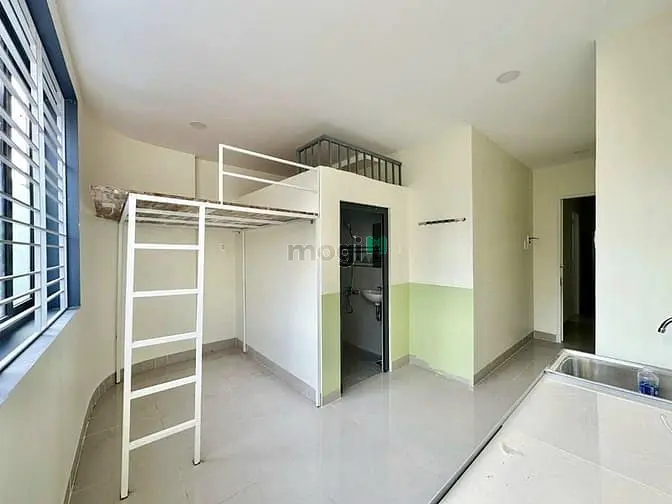 Cho Thuê Phòng Gác Cửa Sổ Lớn Ở Nơ Trang Long, Chợ Bà Chiểu Bình Thạnh