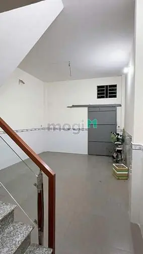 Cần Bán Nhà Phố - Đabg Cho Thue 18 Tr - Tô Ngọc Vân, 3 Tầng Btct