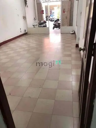 Nhà Trống, (4X19M), Hxt 528/8B Điện Biên Phủ Q10