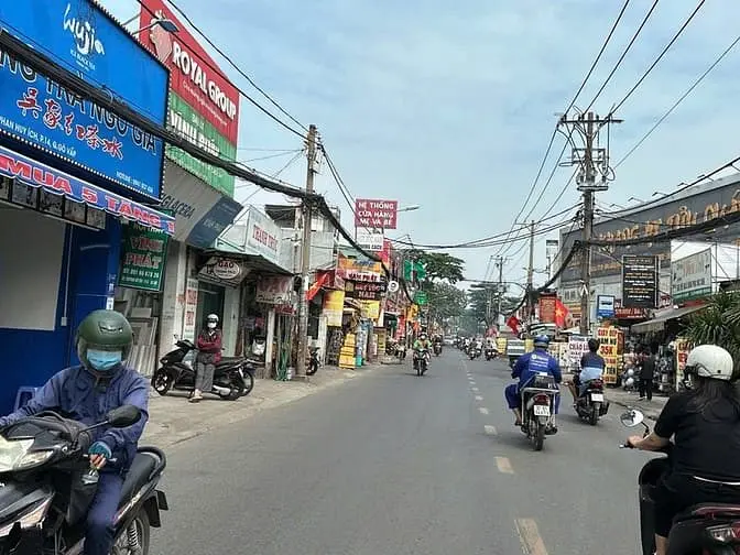 Nhà 3 Lầu Hẻm 10M Phan Huy Ích Rộng 5M 110M2 Vài Bước Ra Chợ 12.8 Tỷ