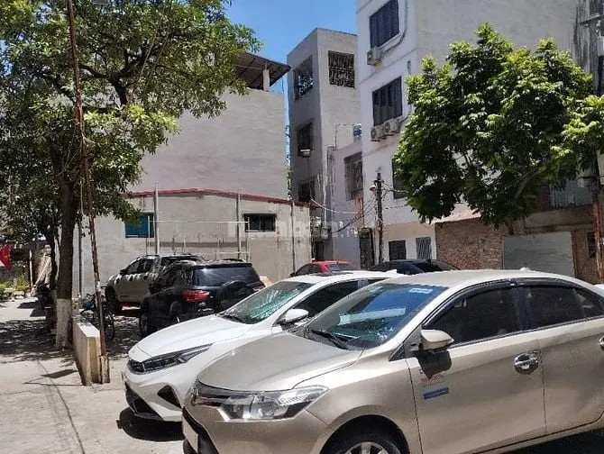 Nhà Cấp 4 Giao Ngay Oto Đỗ Gần Nhà