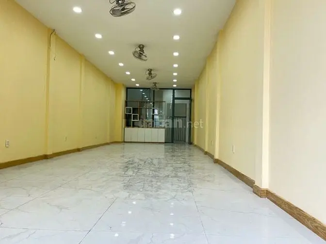 Chính Chủ Cho Thuê Mtkd 746 Sư Vạn Hạnh, Quận 10, Giao Nhà Ngay.