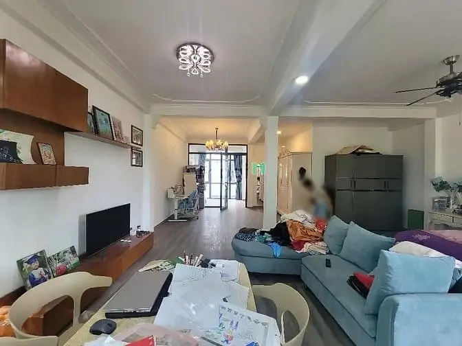 Xuất Cảnh Bán Gấp Biệt Thự 3 Lầu St Đường Số Phạm Hữu Lầu, Quận 7
