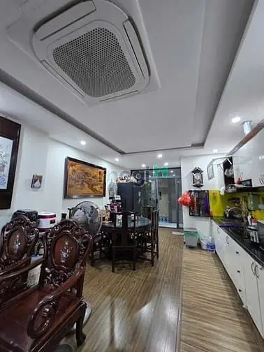 Bán Nhà Phố Quan Hoa – Cầu Giấy, 8 Tầng, Oto, Gần Phố, 75M2 Giá 24 Tỷ