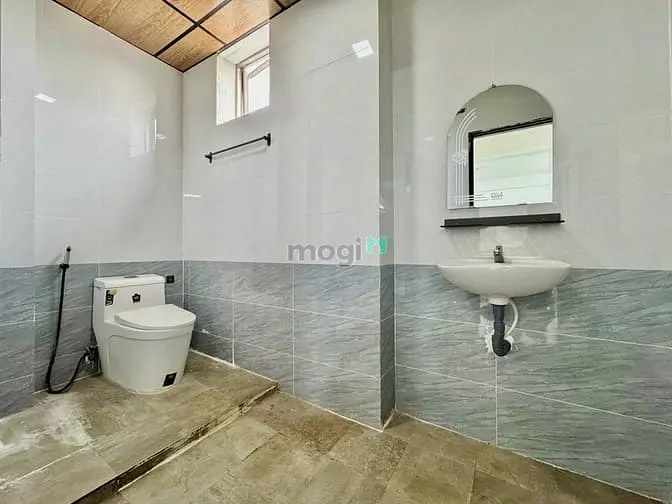 Căn Hộ 40M2, Bancol Thoáng, Nội Thất Đầy Đủ Gần Etown Cộng Hoà T.bình