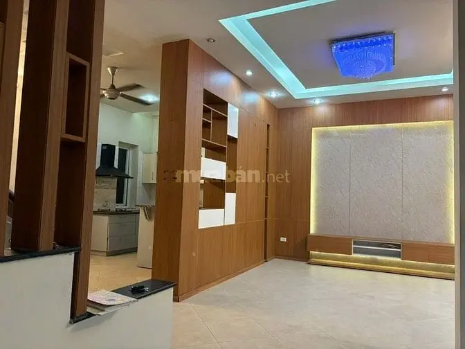 Chính Chủ Cho Thuê Nhà Tại Ngõ To Phố Giảng Võ