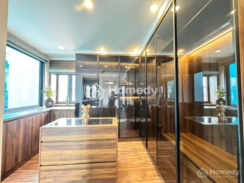 Bán Nhà Ngọc Khánh, Ba Đình, Diện Tích 52M², Xây 6 Tầng Kiên Cố, Mặt Tiền 4.6M, Giá 18.5 Tỷ