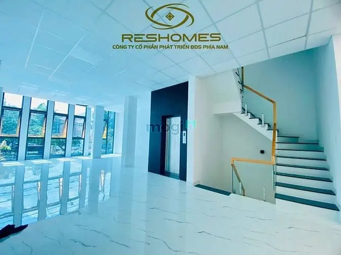 Cho Thuê Tòa Nhà 1T3L Mới Hoàn Thiện Có Thang Máy Đường Đồng Khởi