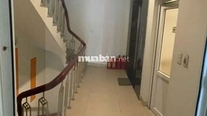 Cho Thuê Tầng 1+2 Mặt Phố Nguyễn Thị Định, Tp Hà Nội, Vị Trí Đẹp