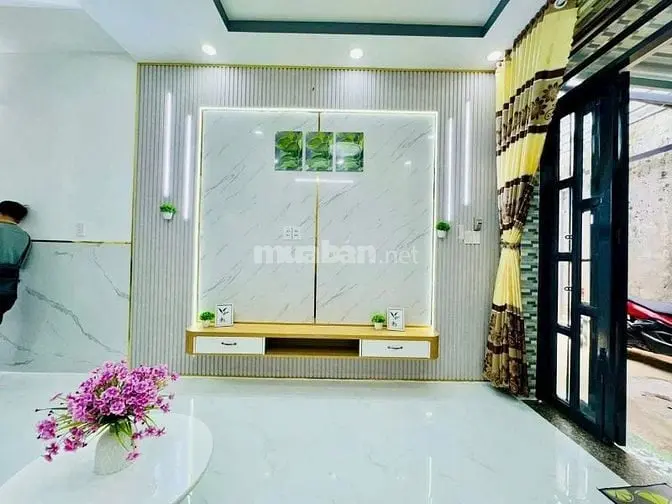 Nhà 1 Trệt 1 Lầu Nhà Mới Vào Ở Liền