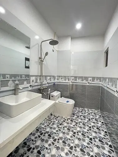 Bán Nhà Plqđ - Nguyễn Ngọc Nại Ô Tô Đỗ Cửa 2 Thoáng Cách Phố 30M