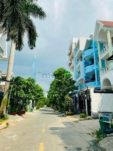 Bán Biệt Thự Nhánh Trần Não- View Sông Sài Gòn -134.5M2- 34 Tỷ