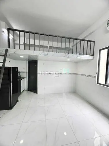 Cho Thuê Phòng Trọ Có Gác Thoáng Ngay Etown Cộng Hoà