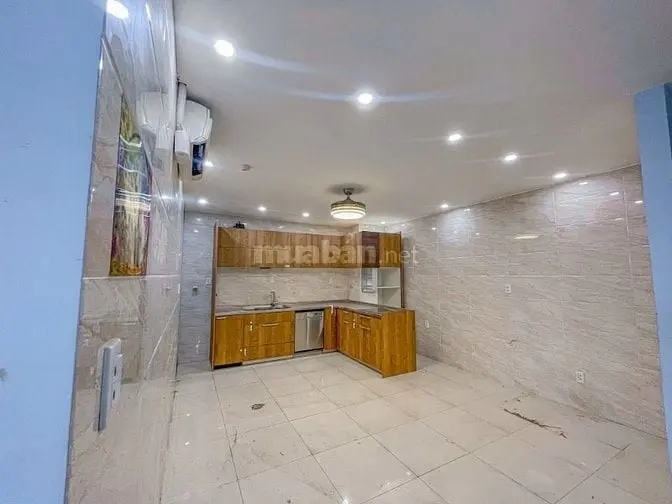 Chính Chủ Bán Gấp Căn Hộ Cộng Hòa Plaza – 100M², 3Pn, 2Wc – 5.5 Tỷ