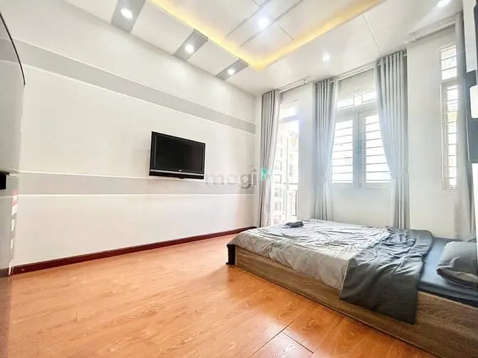 6020247 ảnh đại diện 1
