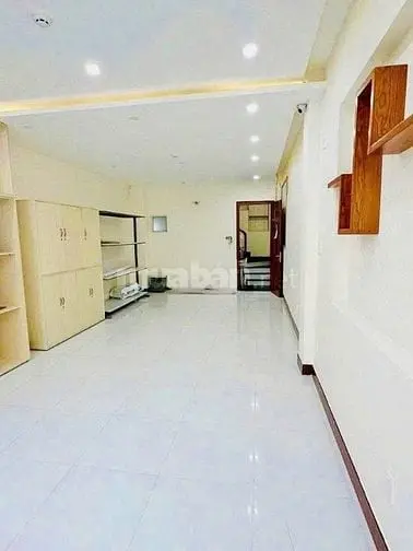 Siêu Phẩm Nhà Đẹp Khu Đường Hoa, Phú Nhuận .Ngang 5M, Có Hầm - Giá 35