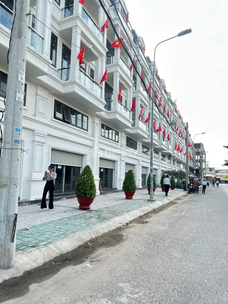 Bán Nhà Phố Shophouse An Sương Quận 12 Đã Có Sổ , Mặt Bằng Kinh Doanh Thuận Tiện