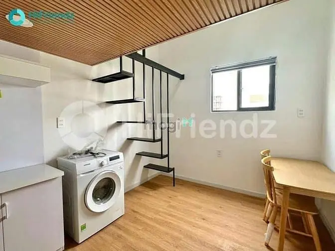 Duplex Full Nội Thất Ban Công Ngay Chợ Bà Chiễu - Ngã Tư Hàng Xanh