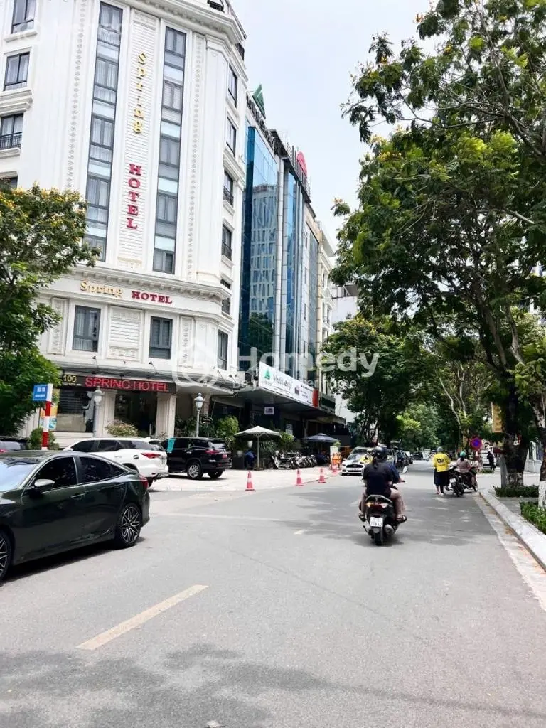 出售–越南河内Cầu Giấy区Dịch Vọng Hậu写字楼–土地288㎡–9层–临街16米–售价：2,000亿越南盾