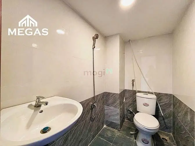 Căn Hộ 45M2 Siêu Rộng Máy Giat Riêng Ban Công Thoáng Ngay Văn Lang Cs3