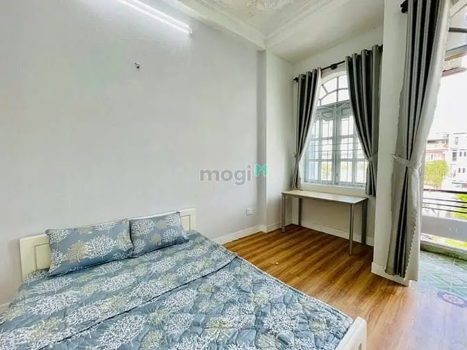 Căn Hộ Balcony 1Pn Full Nội Thất Cách Metro Văn Thánh Vài Bước Chân