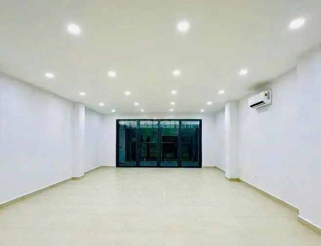 Siêu Phẩm Nhà Đẹp Khu Đường Hoa, Phú Nhuận .Ngang 5M, Có Hầm - Giá 35