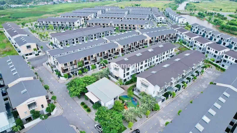 Chuyển Nhượng Căn Nhà Phố View Sông - Tài Sản Xứng Tầm Dành Cho Người Biết Chọn Nơi An Cư Đẳng Cấp: