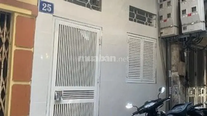 Cho Thuê Nhà Tại Ngõ 15 Phố Phương Mai, Dt 15M2X 4 Tầng Hợp Lý