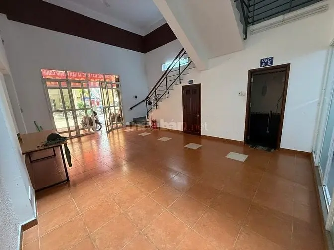 Cho Thuê Mặt Bằng Pmh Tiện Kd, Văn Phòng, 100M, Giá Chỉ 20Tr/ Tháng