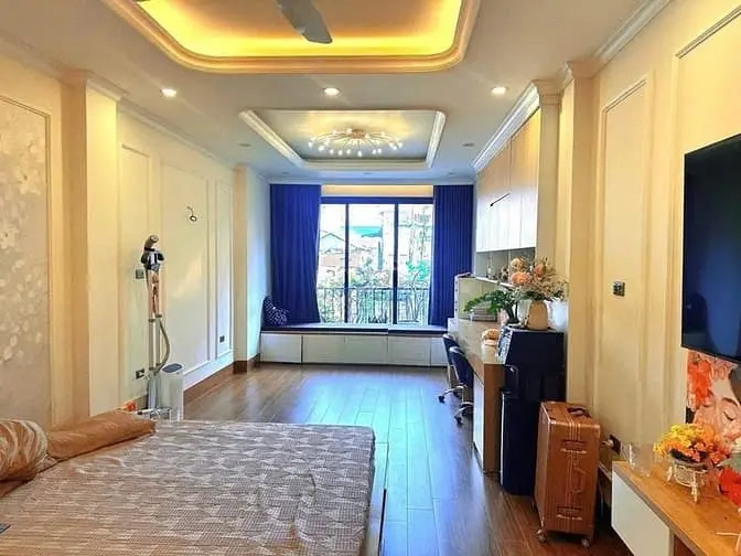 Bán Nhà Phùng Chí Kiên, 90M2 X Mặt Tiền 6,2M, 5 Tầng Oto 20,5 Tỷ