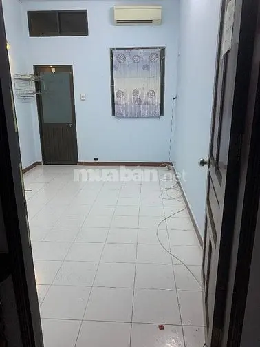 Cho 2 Nữ Thuê Phòng Thoáng Mát