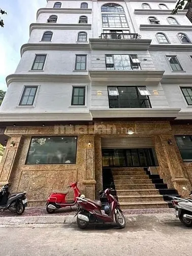 Bán Nhà Chính Chủ Mặt Phố Hoàng Quốc Việt,Cầu Giấy,Lô Góc Cực Đẹp