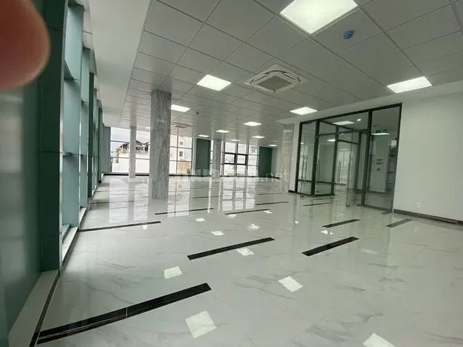 Cho Thuê Tòa Nhà Trương Công Định Dt 14X15M. Hầm 7 Tầng. Giá 250Tr