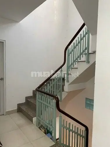 Nhà Nở Hậu Lớn Gần Kdc Himlam, Dt ~90 M2