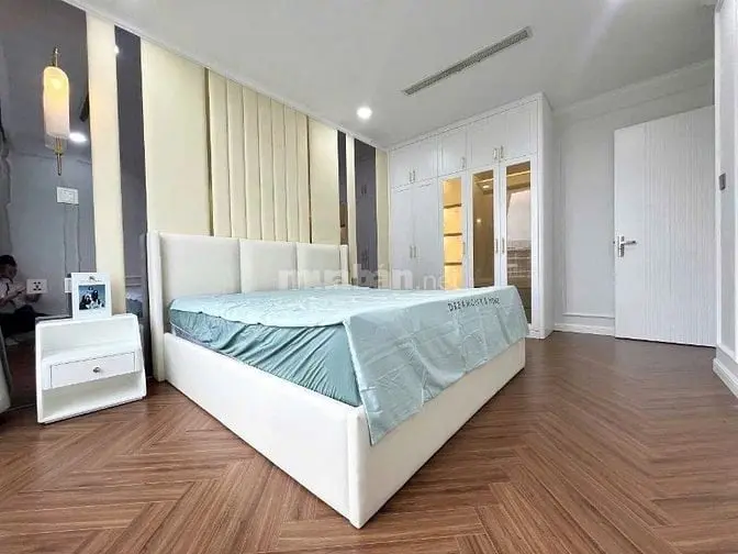 Căn Hộ Đẹp, Mới 90M2/2 Tỷ7 Shr,Dọn Ở,Căn Góc ,Bank Vay 85% Huỳnh Chánh